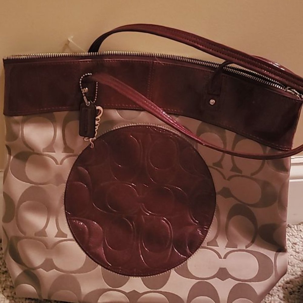 brand new coach tote